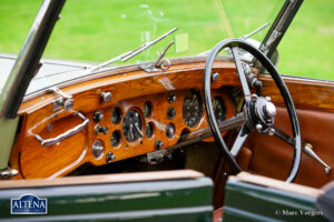 Bentley Derby 4 1/4 van den Plas, 1937