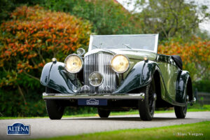 Bentley Derby 4 1/4 van den Plas, 1937