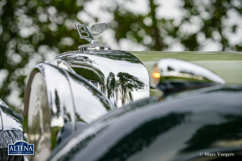 Bentley Derby 4 1/4 van den Plas, 1937