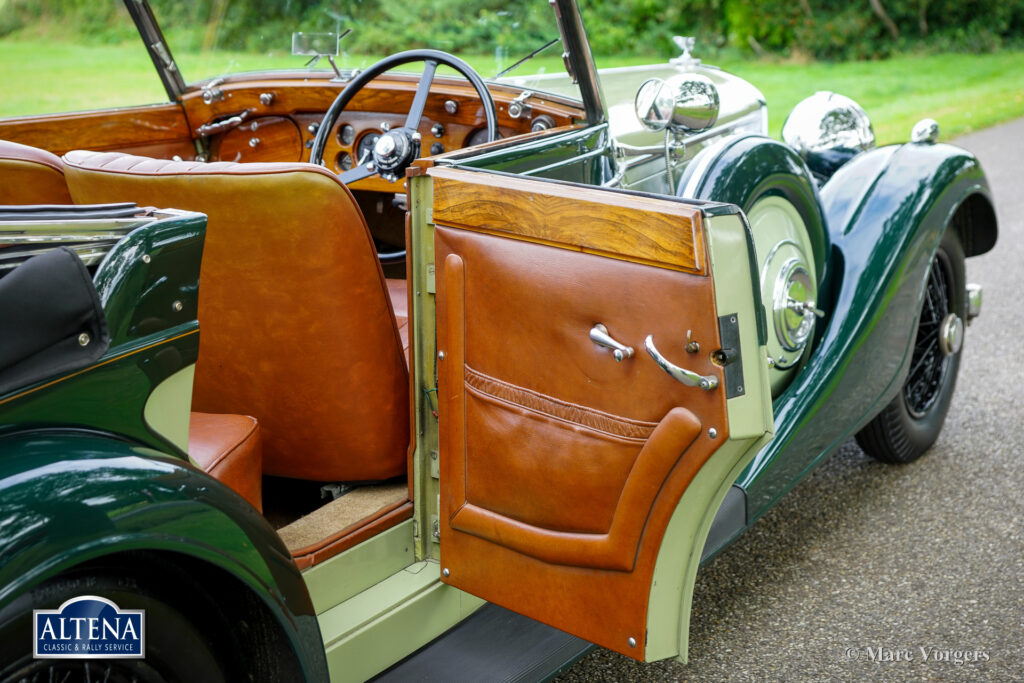 Bentley Derby 4 1/4 van den Plas, 1937