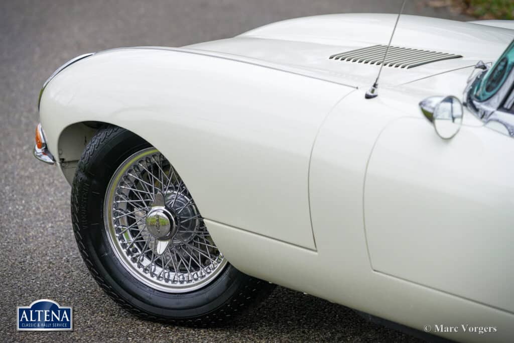 Jaguar E type 4.2 OTS, 1966