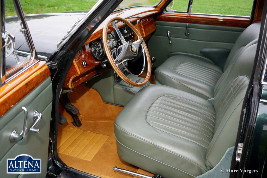 Jaguar MK II, 1966