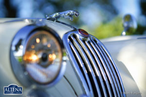 Jaguar XK 140 FHC, 1957