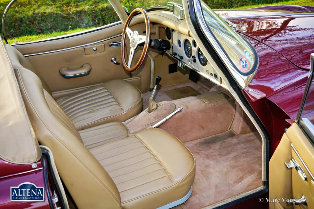 Jaguar XK 150 OTS Roadster, 1958