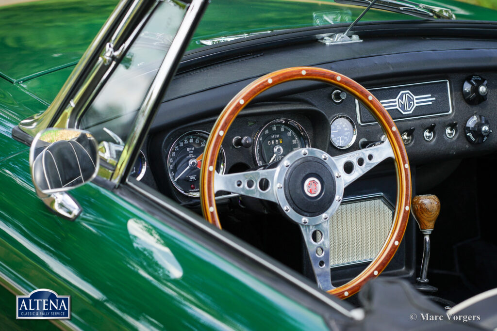 MG B Roadster, 1965