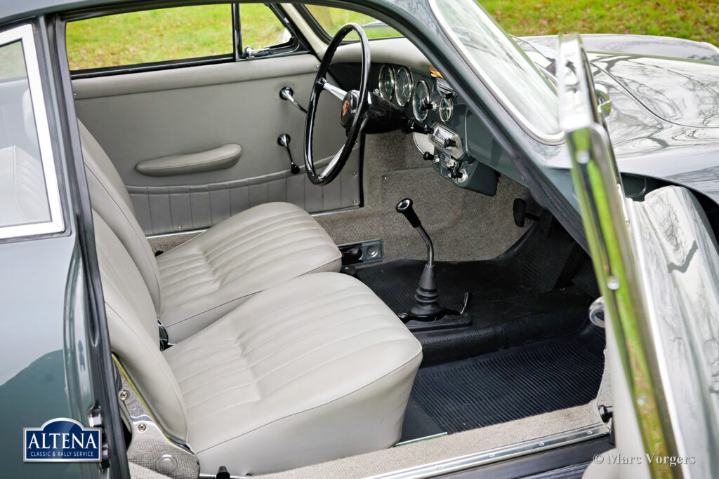 Porsche 356 SC Coupé, 1964