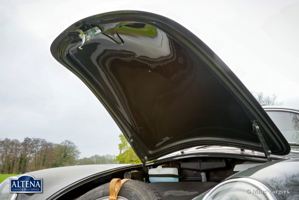 Porsche 356 SC Coupé, 1964